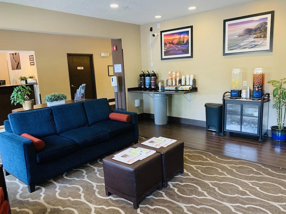 Comfort Inn Medford South Екстериор снимка