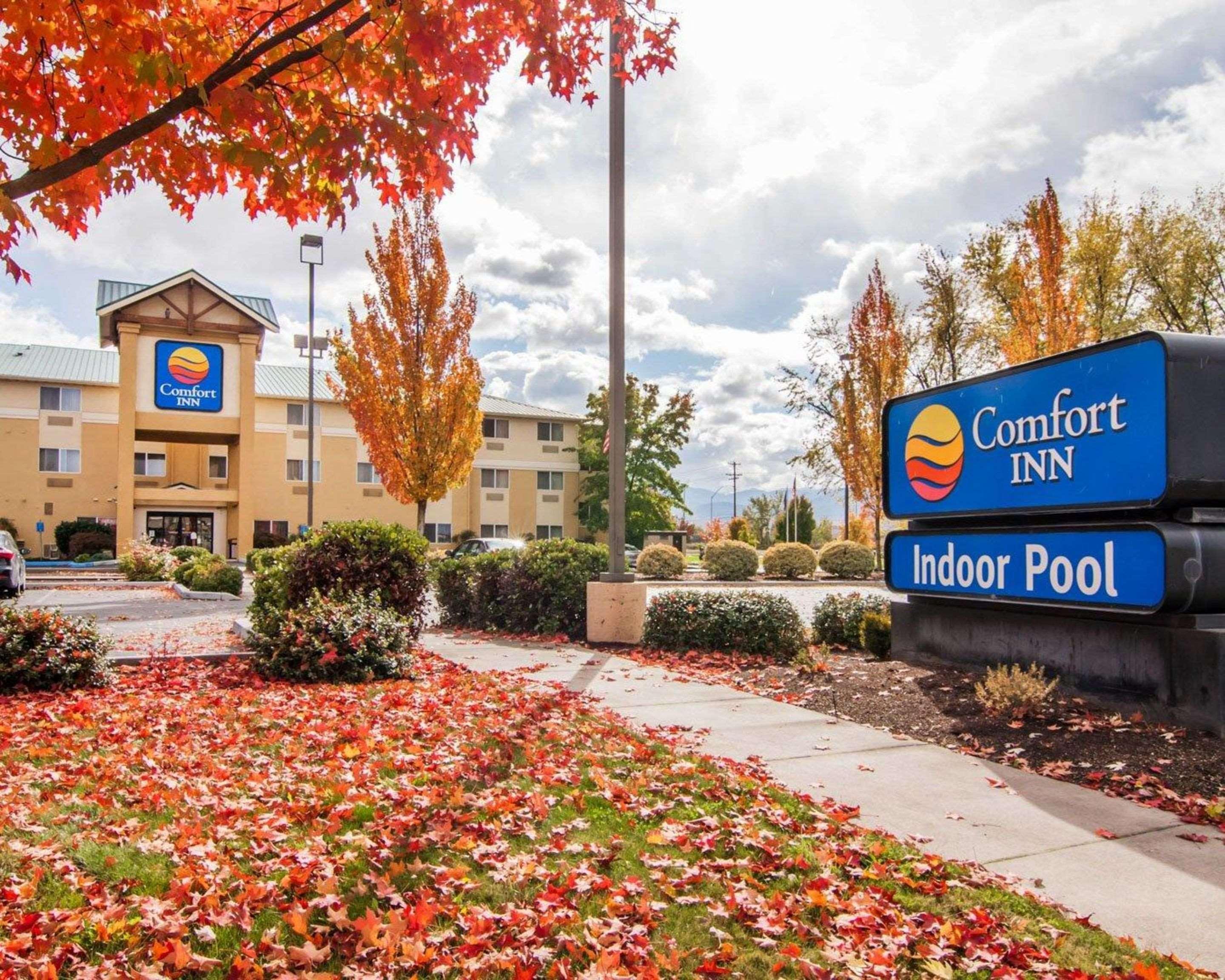 Comfort Inn Medford South Екстериор снимка