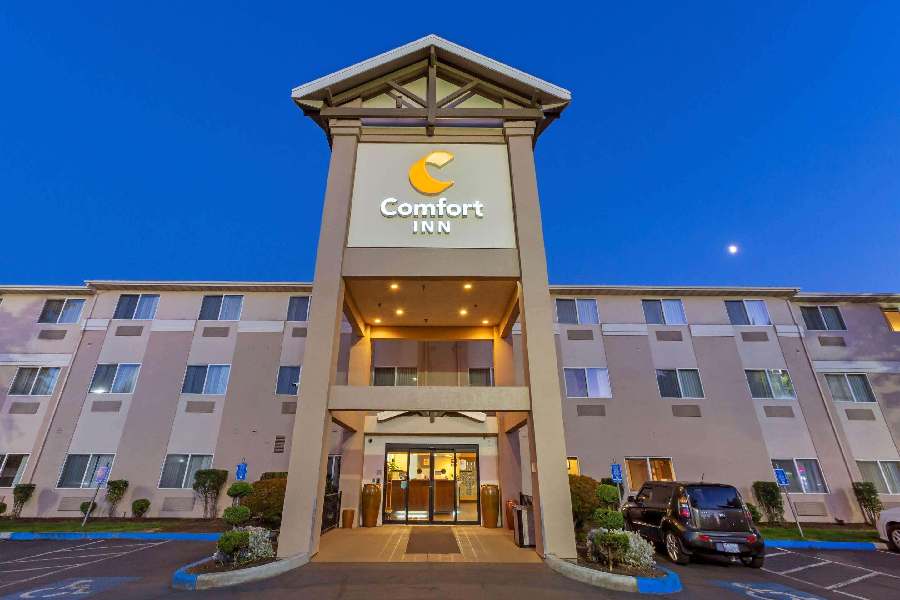 Comfort Inn Medford South Екстериор снимка