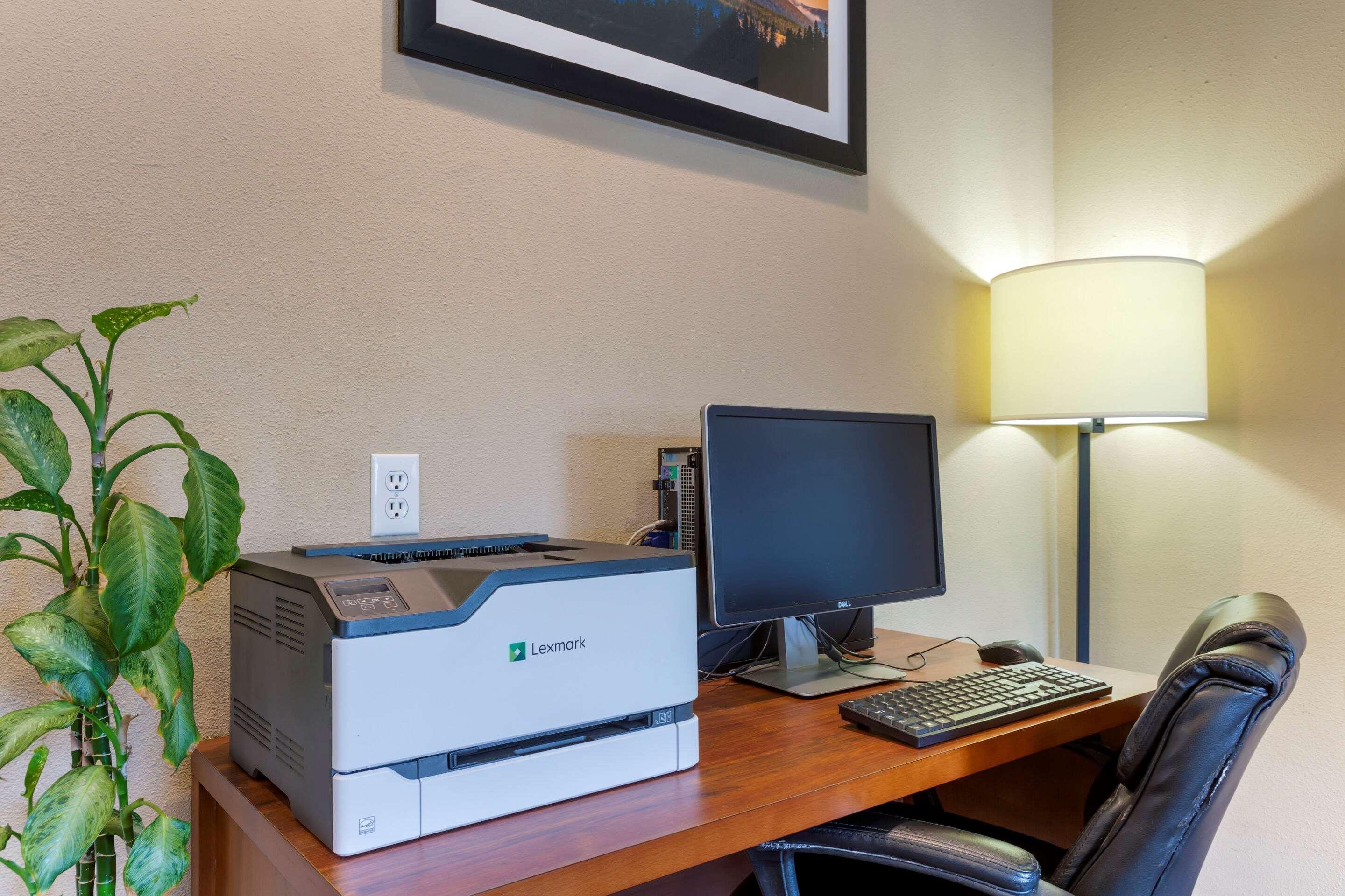 Comfort Inn Medford South Екстериор снимка
