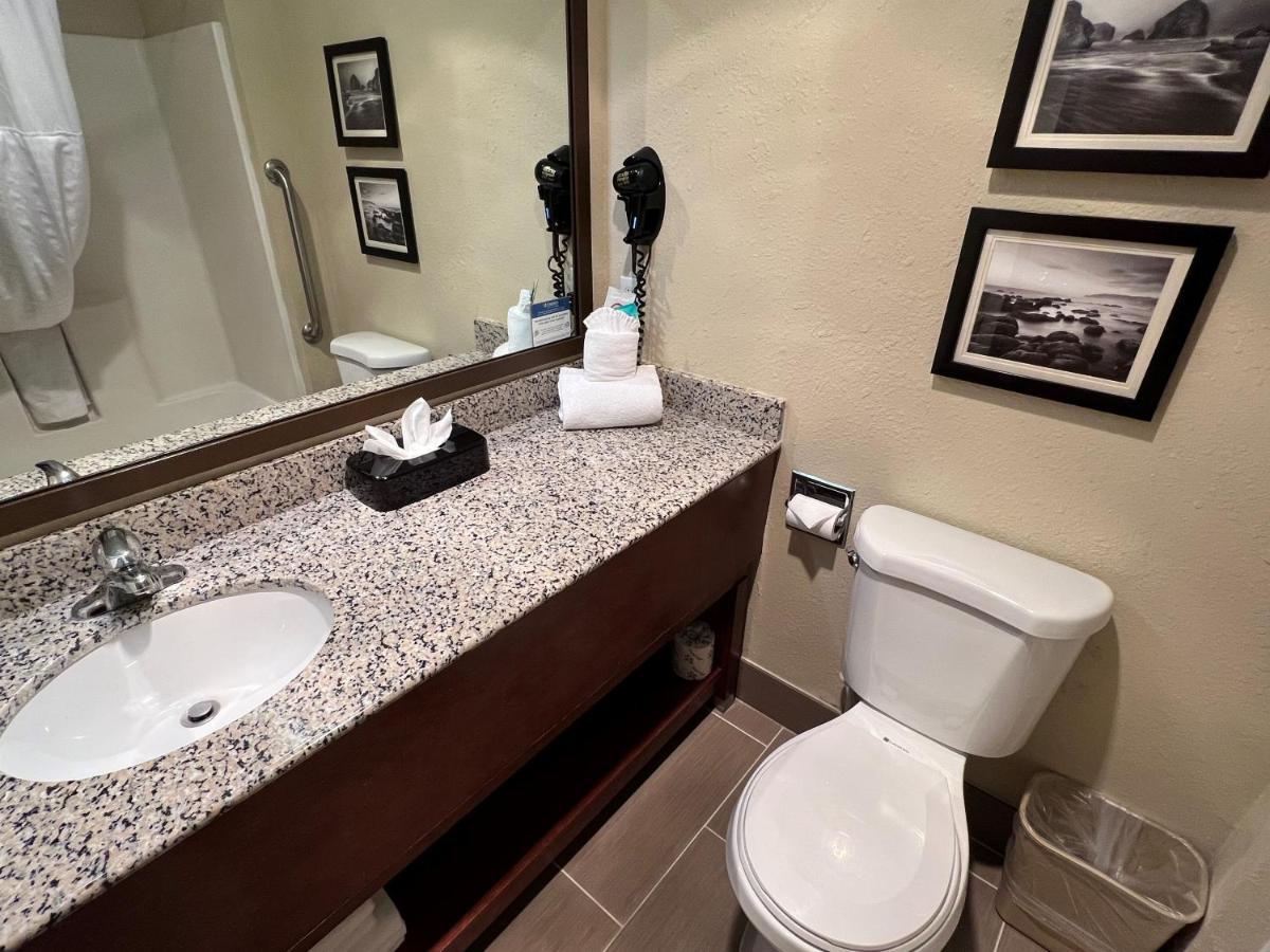 Comfort Inn Medford South Екстериор снимка